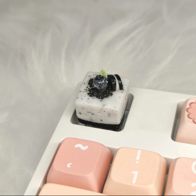 Cute Cake Keycaps Kawaii Clay Keyboard Caps Niche Food Toys Keycap Customized Clay Manual Cross Shaft Mechanical Keyboard Caps