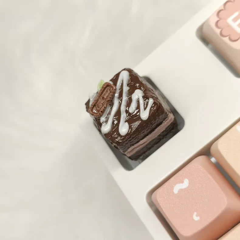 Cute Cake Keycaps Kawaii Clay Keyboard Caps Niche Food Toys Keycap Customized Clay Manual Cross Shaft Mechanical Keyboard Caps