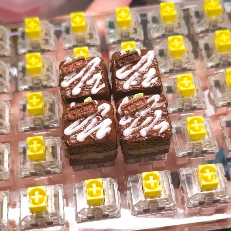 Cute Cake Keycaps Kawaii Clay Keyboard Caps Niche Food Toys Keycap Customized Clay Manual Cross Shaft Mechanical Keyboard Caps